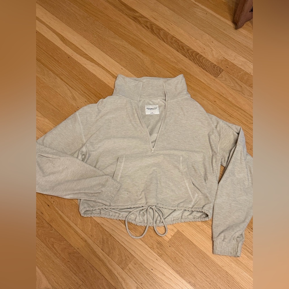 Abercrombie & Fitch Beige Half-Zip Hoodie